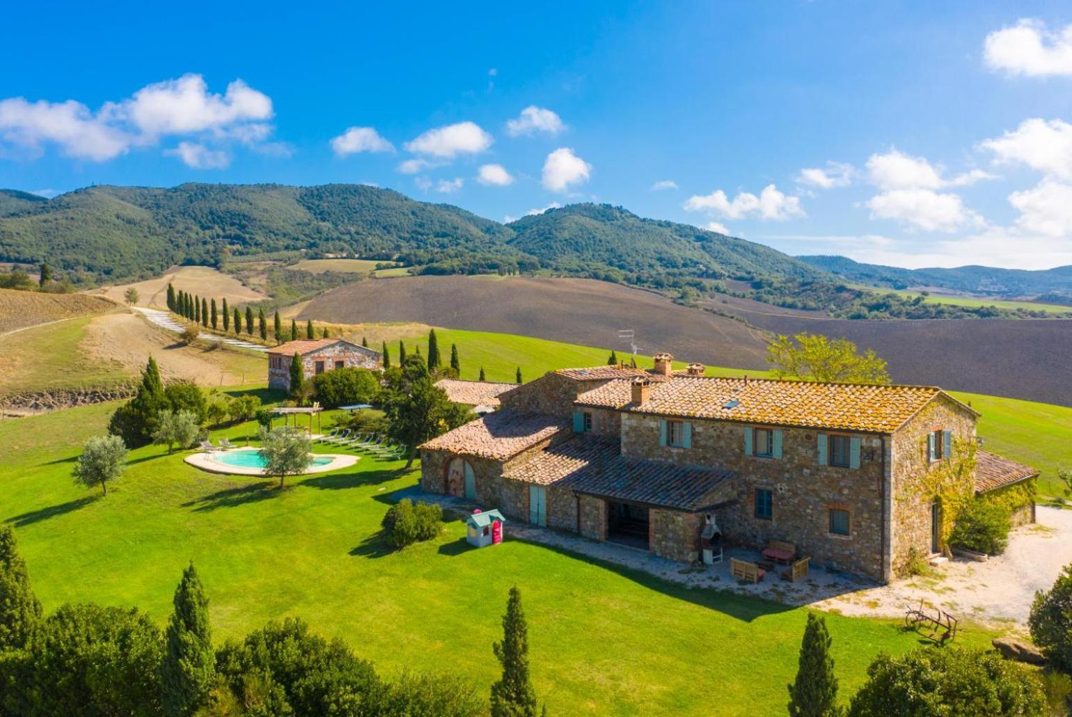 Villa Podere Belvedere Siena Exterior photo